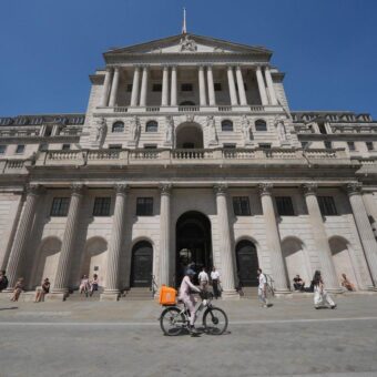 Bank of England to Maintain Interest Rates Amid Escalating Middle East Conflict