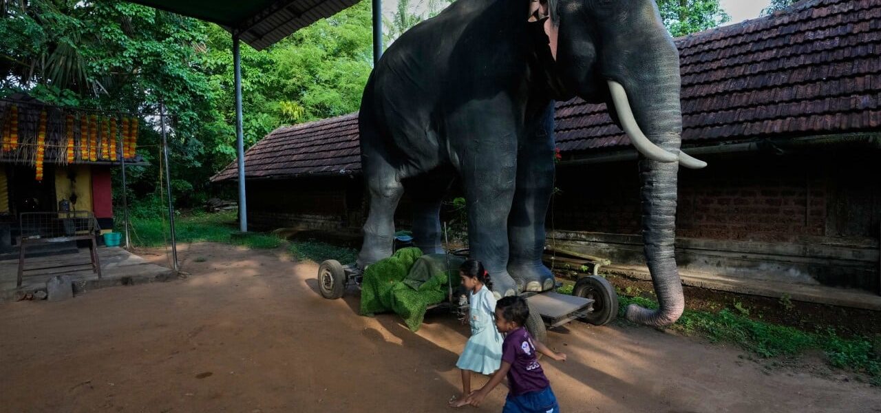 Automaton Acolytes: Silicon’s Sacred Incursion into India’s Temples