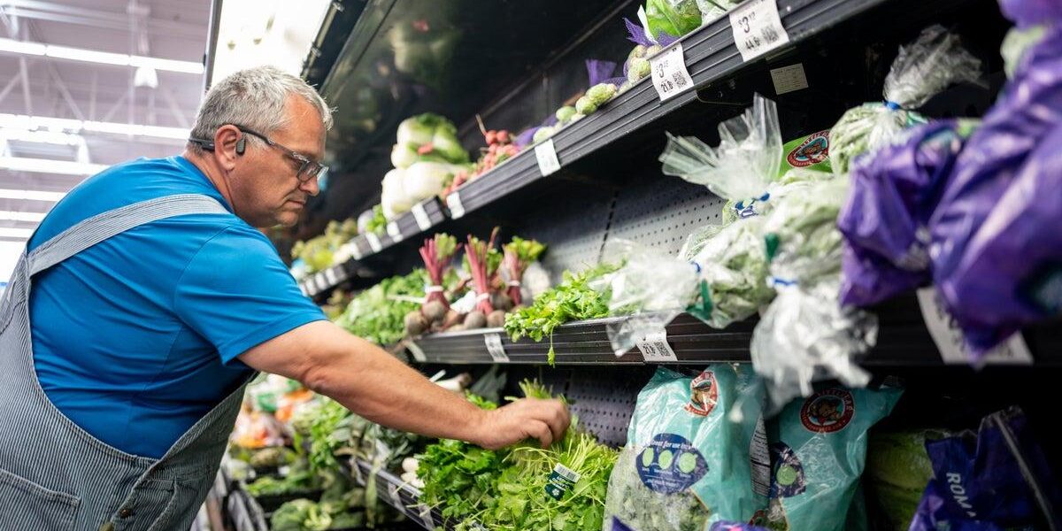 Cyclospora Outbreak Causes 40% Drop in U.S. Fruit and Vegetable Consumption