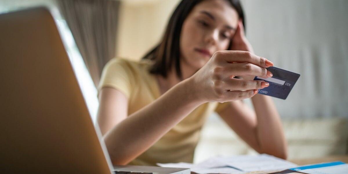 UK Adults Spend 22 Hours Weekly Worrying About Finances Amid Rising Costs