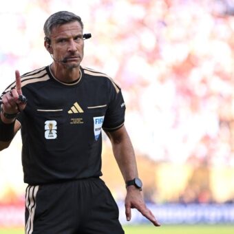Slavko Vincic Retires Following Controversial World Cup Final