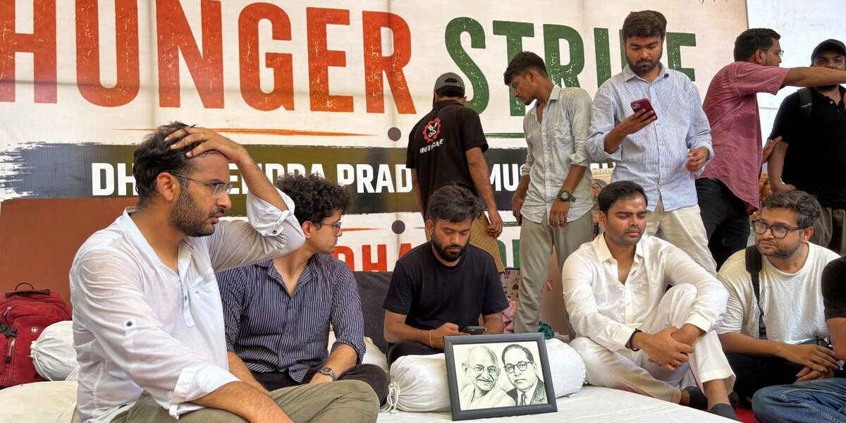 Indian Police Hospitalize Activist After 20-Day Hunger Strike for Education Reform