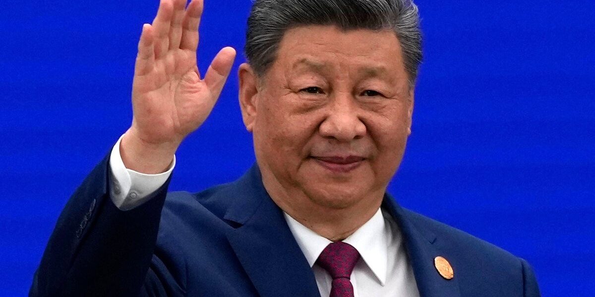 Xi Jinping Advocates Global Collaboration in AI Development Amid US Tech Restrictions