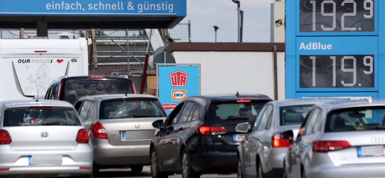 Germany’s Fuel Shockwave: Subsidies End, Economic Jitters Begin