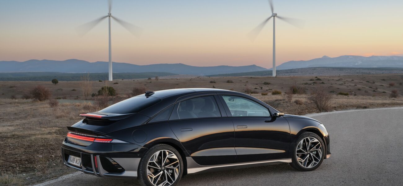 America’s EV Bust: Automakers’ Green Dreams Hit a Bumpy Road