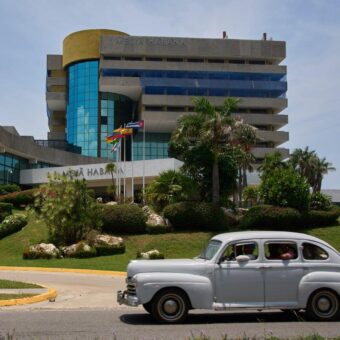 Meliá Hotels Exits Cuba Amid US Sanctions and Financial Strain