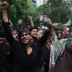 Sonam Wangchuk Ends 26-Day Hunger Strike; Cockroach Protesters Continue Demands Sonam Wangchuk Ends 26-Day Hunger Strike; Cockroach Protesters Continue Demands