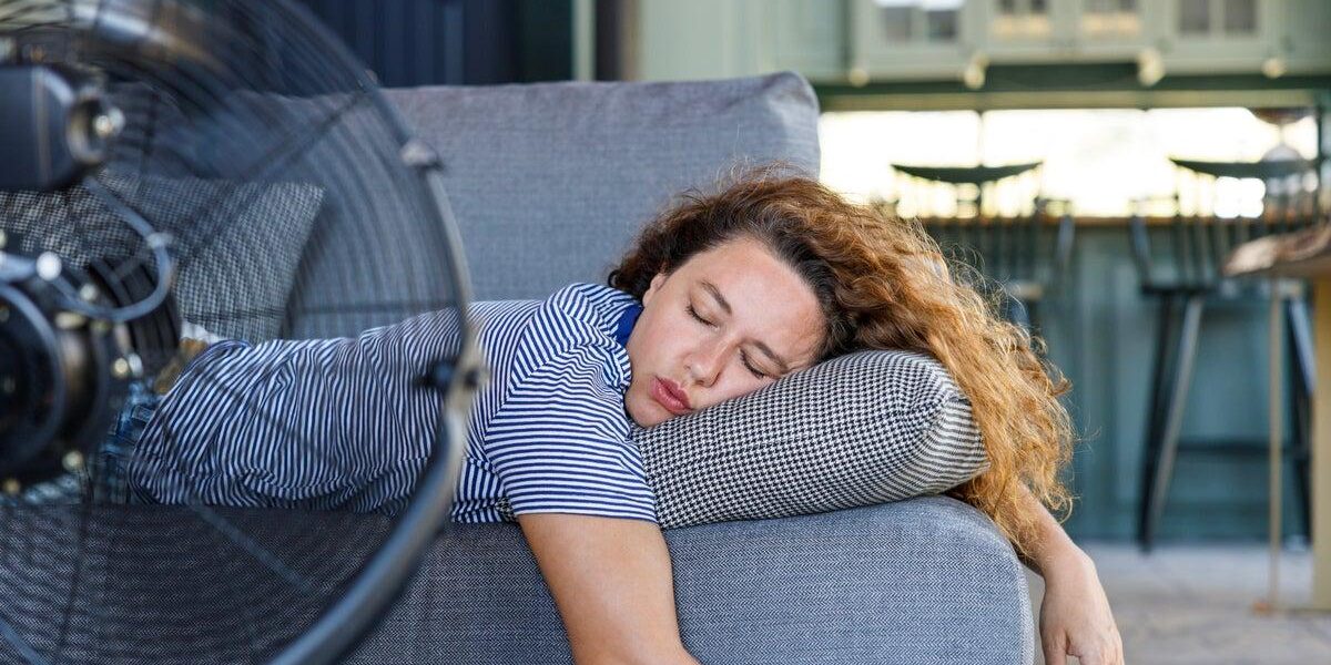 The Impact of Sleeping with a Fan On: Health Insights