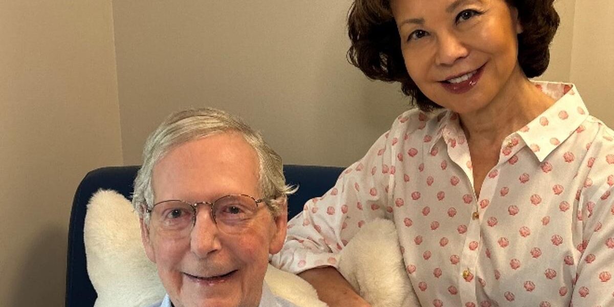 McConnell’s Office Releases New Photo Amid Hospitalization Speculation