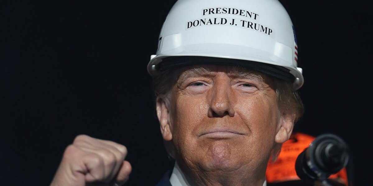 Trump Administration Converts Old Nuclear Sites into AI Data Centers