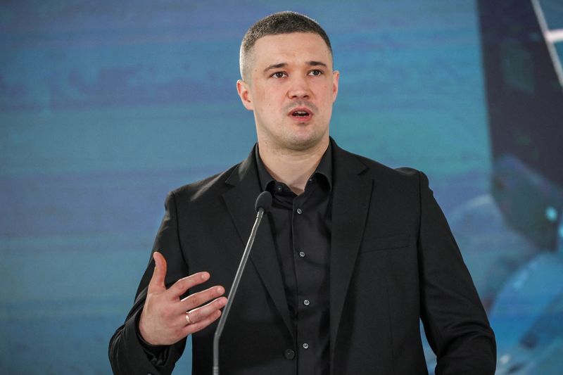 Kyiv’s Shifting Sands: Power Plays Undermine Unity Amidst War’s Grinding Reality
