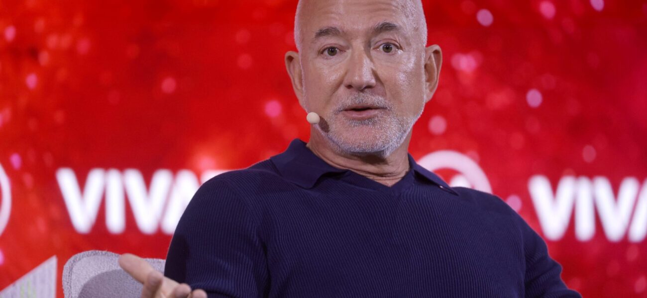 Bezos’ Orbital Ambition: Blue Origin Scrambles for Cash as SpaceX Stumbles