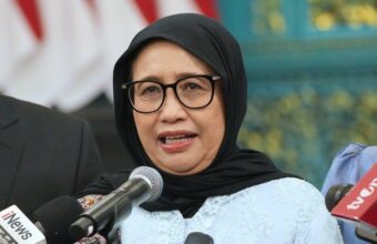 Indonesia’s Nutrition Agency Head Resigns Amid Corruption Allegations