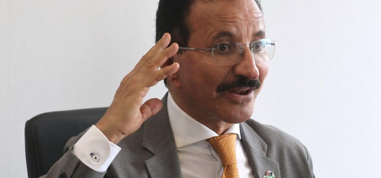 Malaysia Government Refrains from Meddling in Corporate Management: Minister