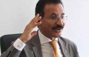 Malaysia Government Refrains from Meddling in Corporate Management: Minister