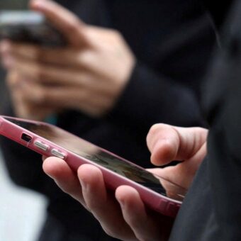 France Enforces First EU-Wide Social Media Ban for Children Under 15