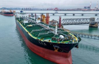 China Refrains from Utilizing Reserves Amid Rising Oil Prices Due to US-Iran Tensions