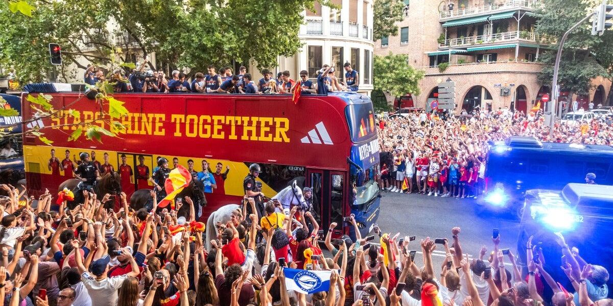 Spain’s World Cup Champions Receive Royal Welcome Amid Record Attendance