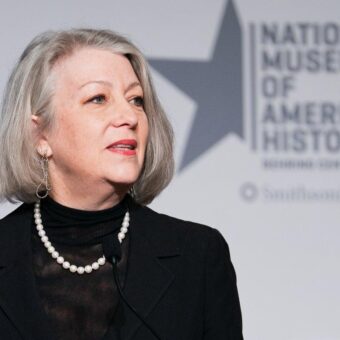 Smithsonian History Museum Director Defends Leadership Amid White House Criticism