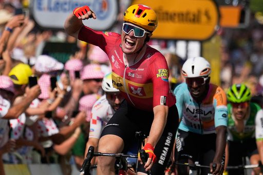 Norwegian Cyclist’s Improbable Sprint Victory Shakes Tour De France Order