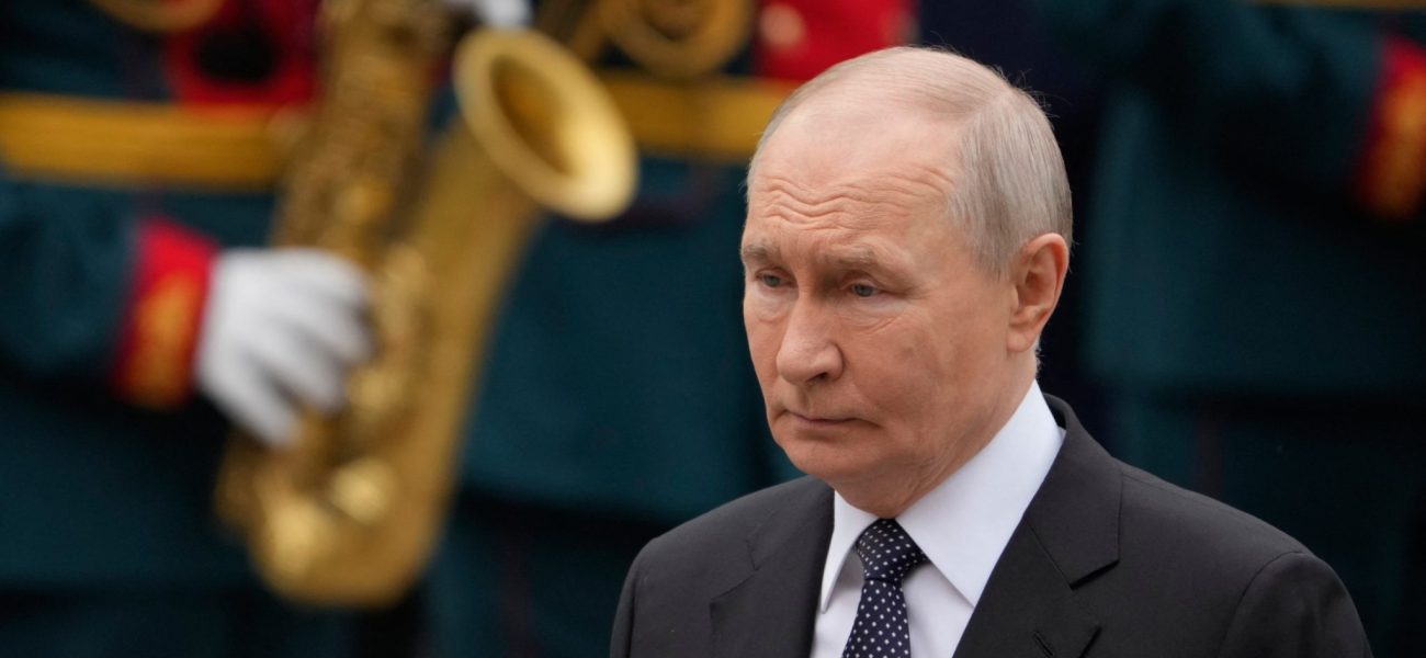 Silent Dissatisfaction: Russia’s Shifting Mood Reflects Deeper Economic Woes
