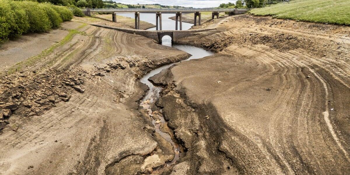 Water Crisis Threatens UK Housing Expansion Plans