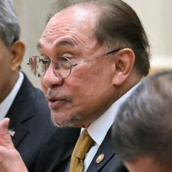 Malaysian PM Anwar Rejects US Demand to Lift Israel Entry Ban