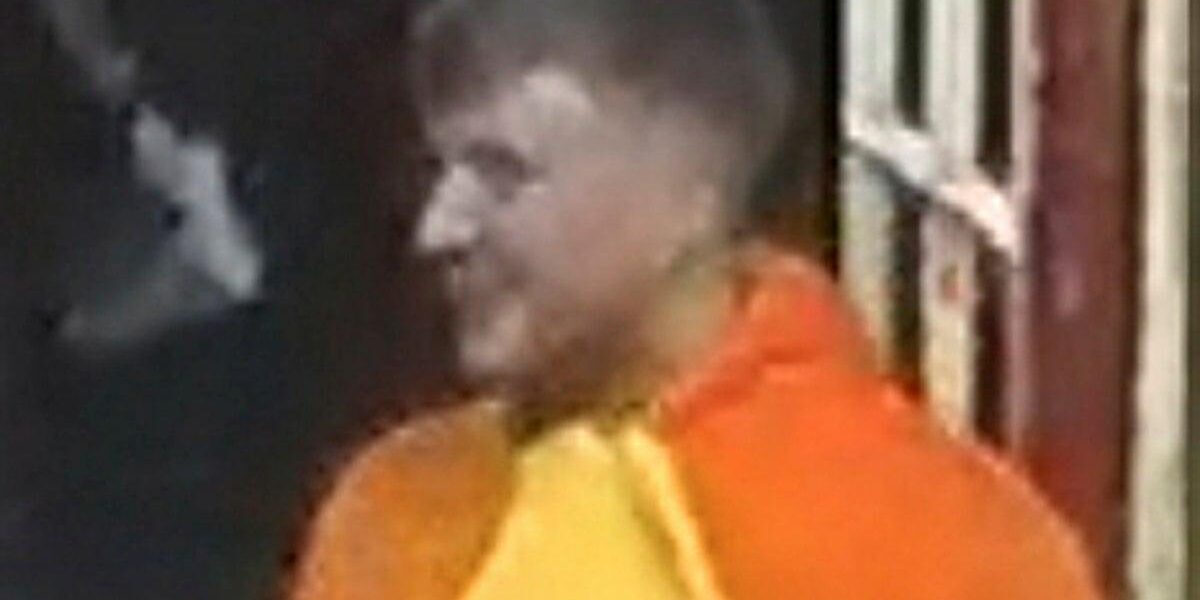 Police Search for Lobster-Costumed Man in Darts Championship Assault
