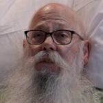 Grandfather Recounts Near-Fatal Bison Attack in Yellowstone Grandfather Recounts Near-Fatal Bison Attack in Yellowstone