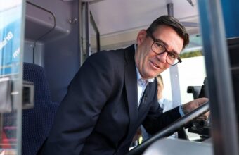 MPs and Green Groups Criticize Burnham’s £2 Bus Fare Cap Using Climate Aid