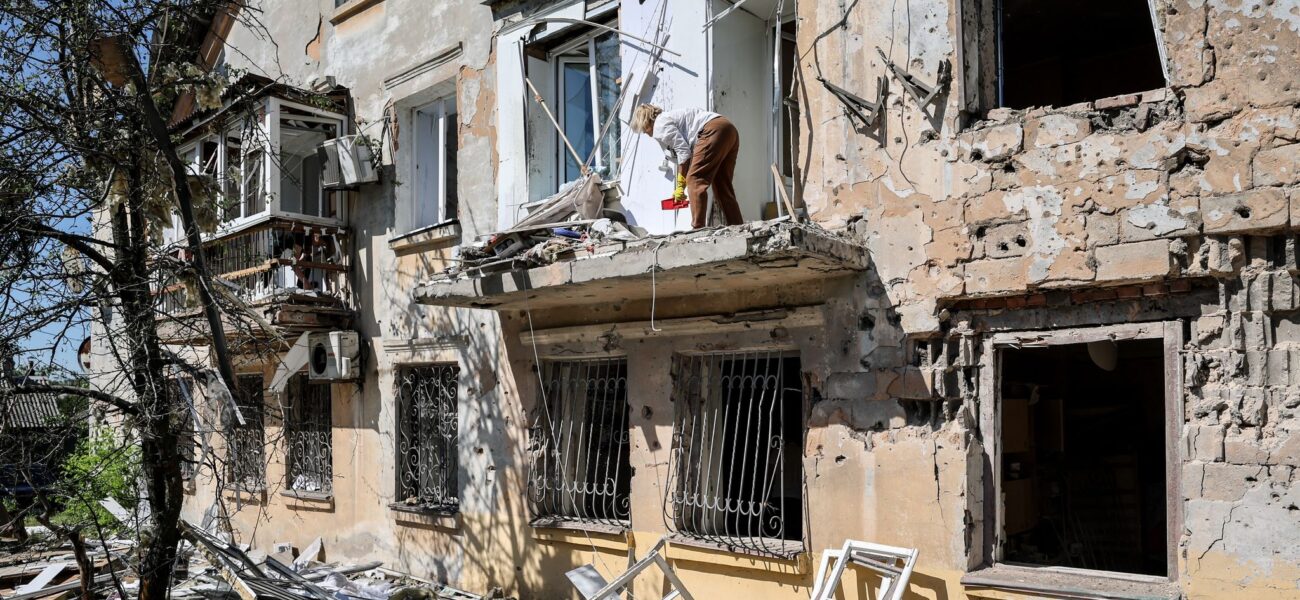 The Grim Grind: Ukraine’s Battlefields Mirror a World Adrift