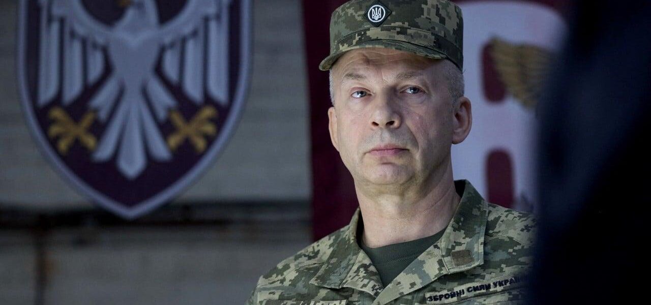 Zelensky Dismisses Ukraine Army Chief Amid Political Turmoil