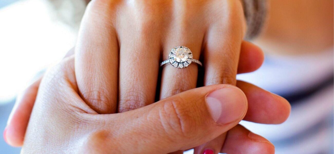 Faceted Fears: De Beers’ South African Stoppage Reveals Cracks in Luxury’s Crown Faceted Fears: De Beers’ South African Stoppage Reveals Cracks in Luxury’s Crown