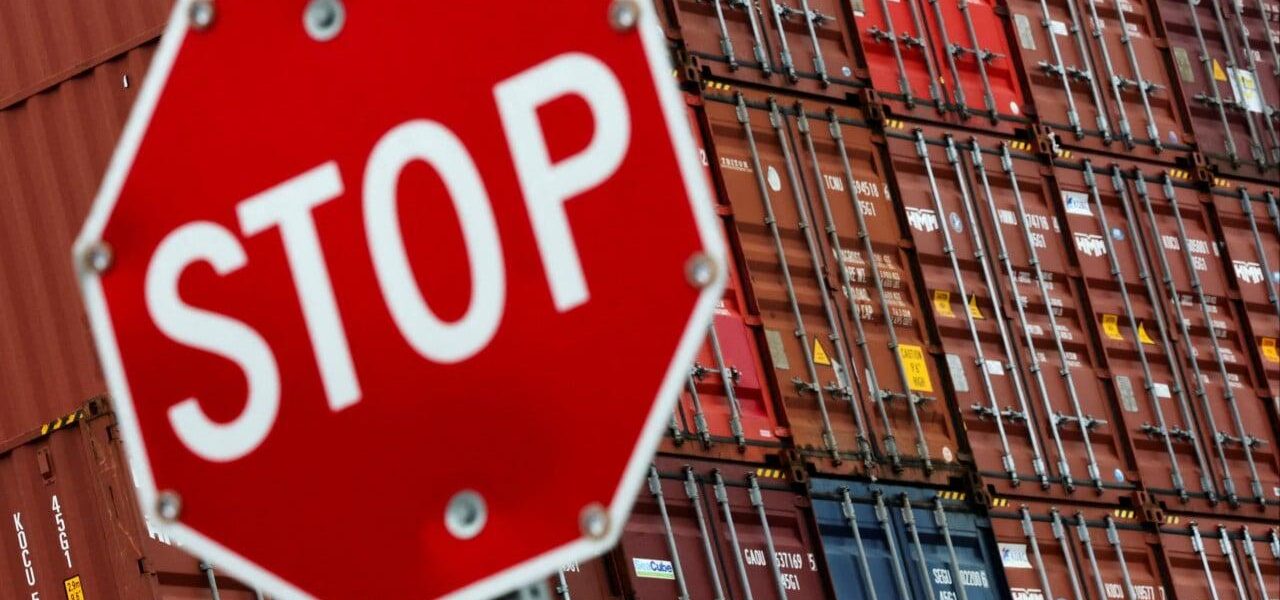 Trump Implements New Tariffs Amid Global Trade Tensions