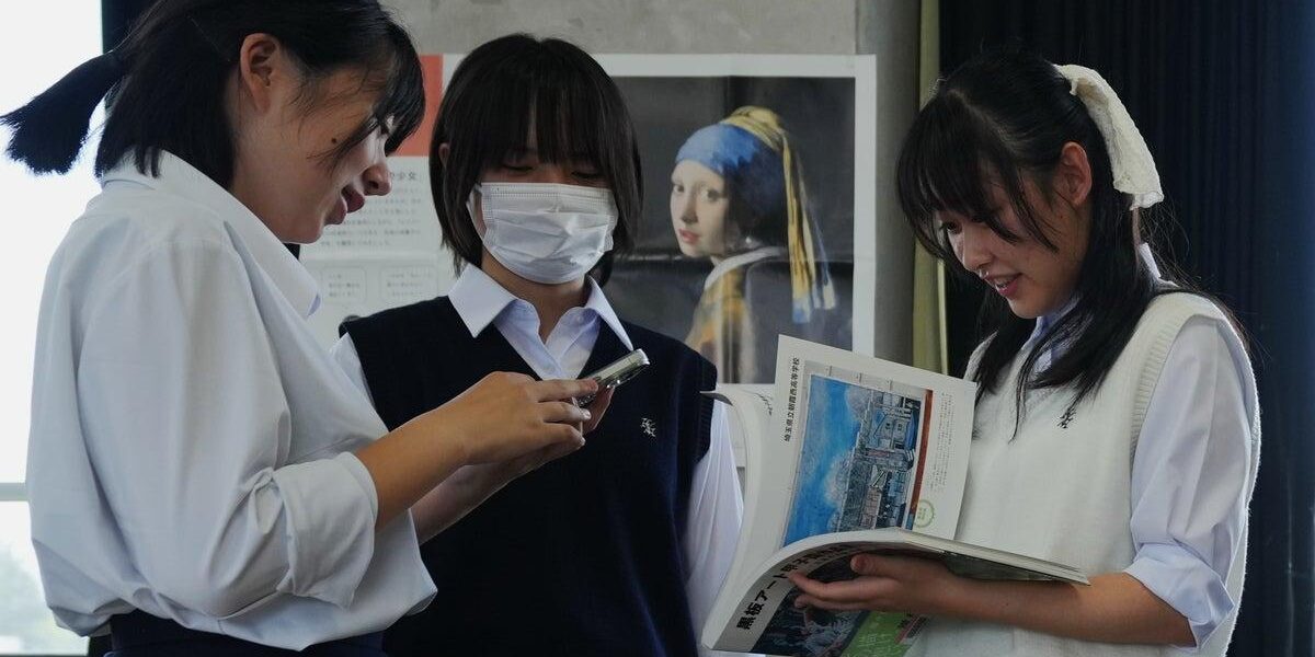 Young Japanese Artists Transform School Blackboards into Creative Canvases