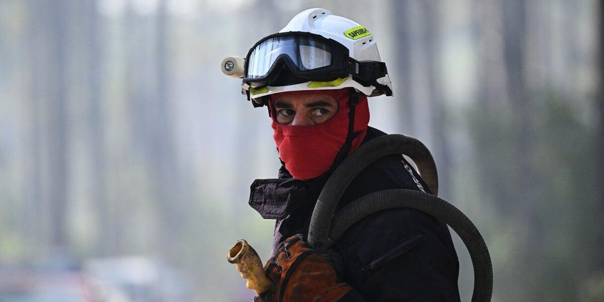 France Declares State of Emergency as Wildfires Ravage Bordeaux Amid New Heatwave