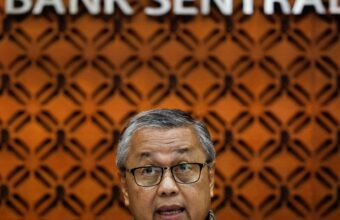 Indonesian Central Banker’s Resignation Highlights Rate Policy Dilemma Indonesian Central Banker’s Resignation Highlights Rate Policy Dilemma