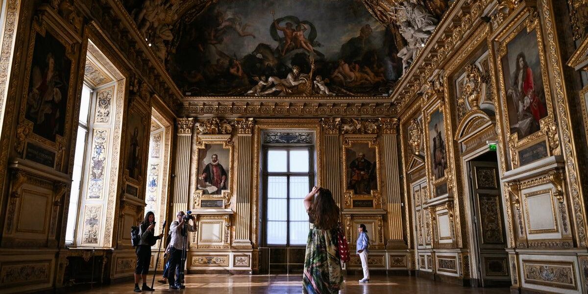 Louvre Reopens Apollo Gallery Nine Months Post Crown Jewels Heist
