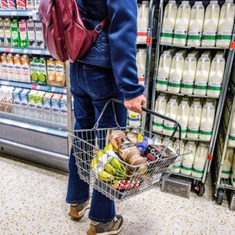 Urgent Supermarket Recall Issued After ‘Veterinary Medicines’ Detected in Milk