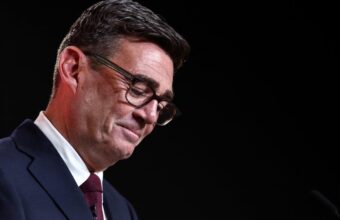 Andy Burnham Expected to Succeed Keir Starmer as UK Prime Minister