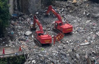 China Landslide: Rescuers Search Rubble for Survivors After 8 Confirmed Dead, 34 Missing