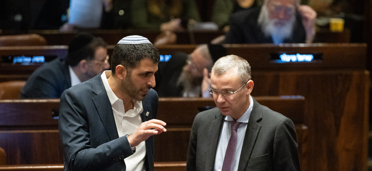Jerusalem’s Constitutional Tug-of-War: Executive Scraps with Court Over Media Grip