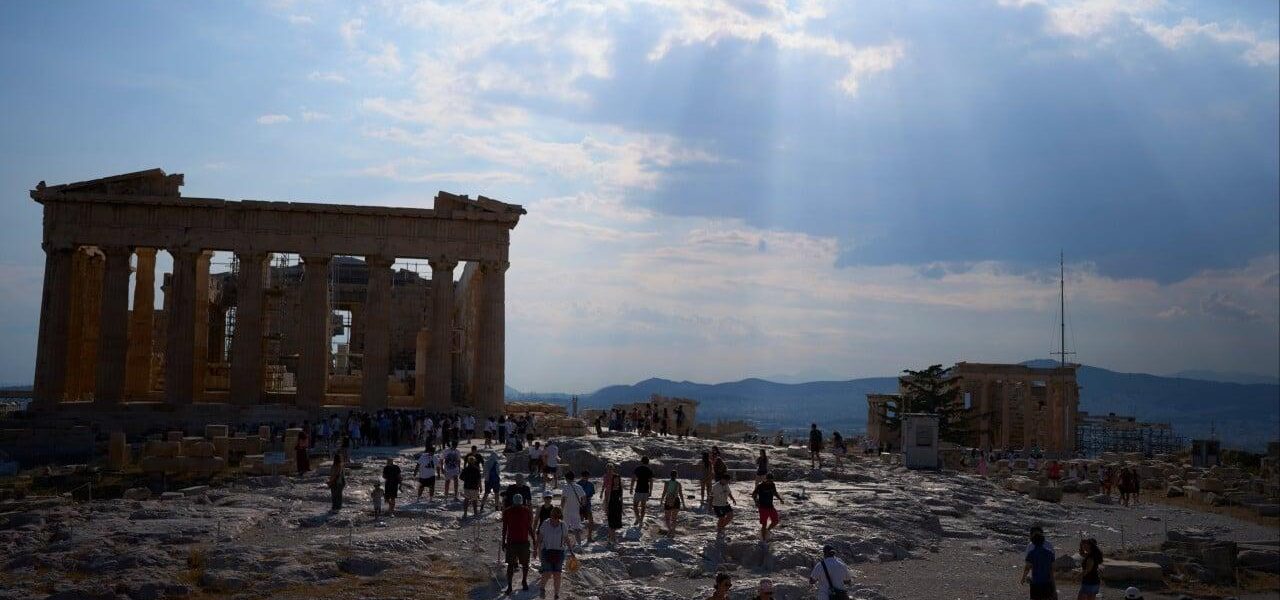Incident Near Acropolis: Knife Attack Wounds Tourists in Athens