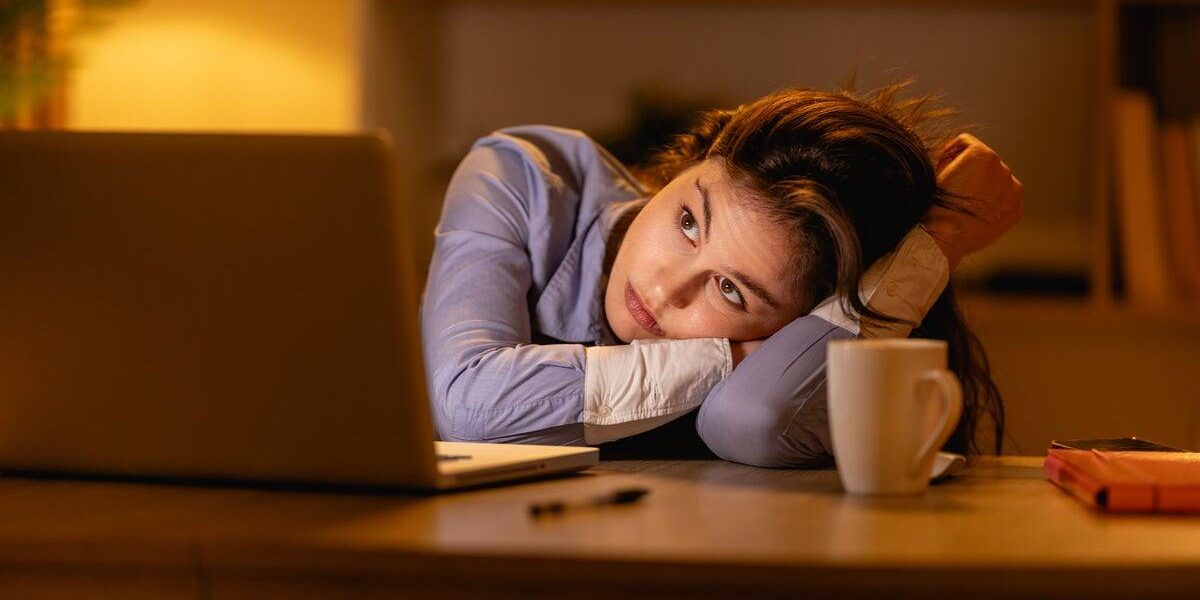 UK Chief Medical Officer Warns of Remote Work Health Risks