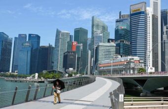Singapore Economic Growth Steady; AI Boom Poses Major Uncertainty: MAS Singapore Economic Growth Steady; AI Boom Poses Major Uncertainty: MAS