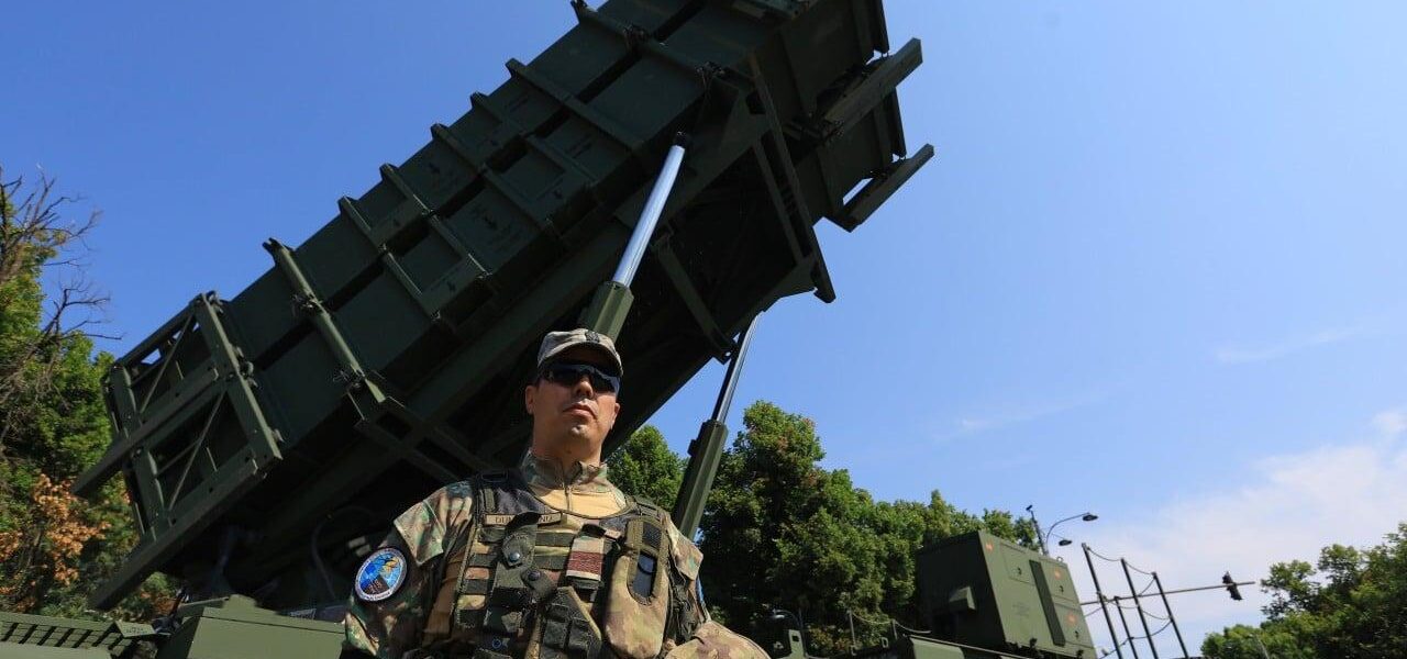 Trump Clarifies US Stance on Ukraine Building Patriot Missiles