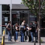Paris Knife Attack: Three Women Wounded, Suspect Arrested Paris Knife Attack: Three Women Wounded, Suspect Arrested