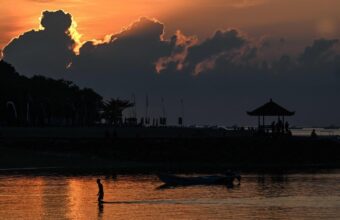 Singaporean Man Arrested for Strangling Indonesian Girlfriend in Bali