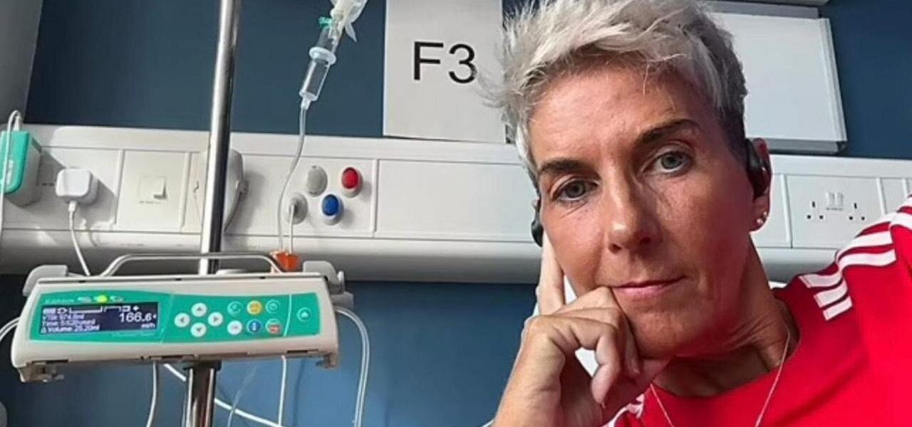 Hospitalized for Dehydration, Woman Diagnosed with Functional Neurological Disorder