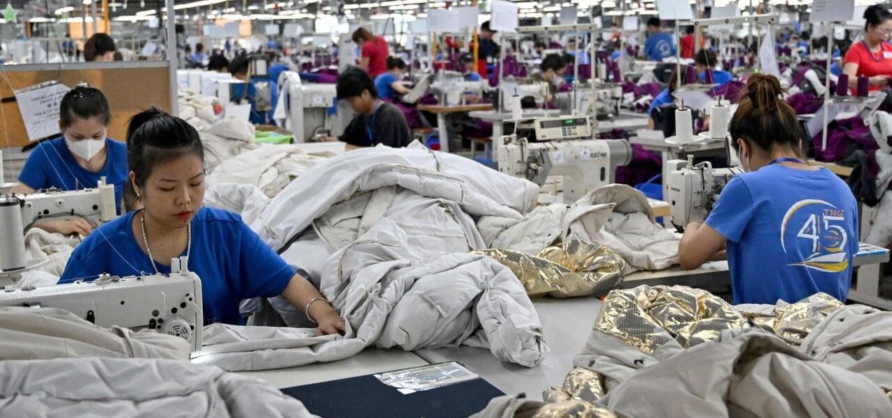 Vietnam Faces Domestic Labor Shortage Amid Rising Overseas Employment Vietnam Faces Domestic Labor Shortage Amid Rising Overseas Employment